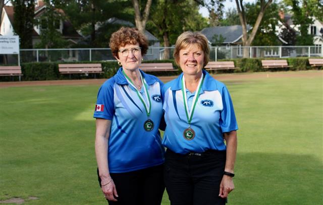 Women's Pairs Bronze: Rachel Larson & Jane Chorneyko